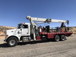 2014 Peterbilt w/ National 571E2 Crane