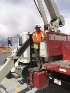 2014 Peterbilt w/ National 571E2 Crane